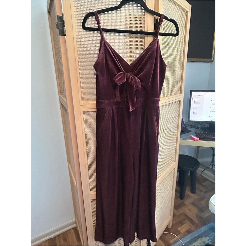 Gianni Bini Deep Burgundy Velvet Romper with Front Bow - Picture 4 of 9